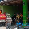 Warga RT 50 Teluk Lingga Bekerjasama Dengan GP Ansor, Melakukan Penyemprotan Desinfektan Guna Pencegahan Covid-19 kutim post